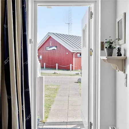 4106-borre-klintholm-havneby-6 Borre