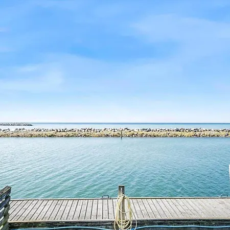 4106-borre-klintholm-havneby-6 Nyaraló
