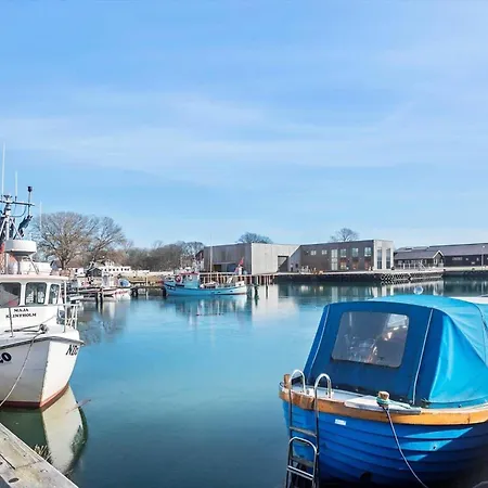 4106-borre-klintholm-havneby-6 *